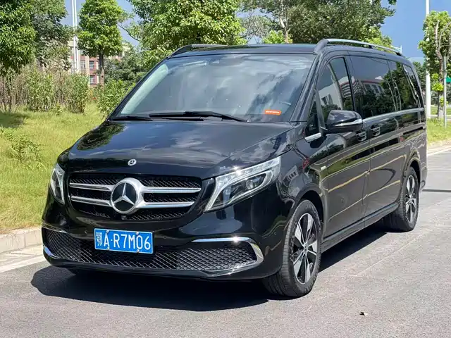 mercedes-benz v-class
