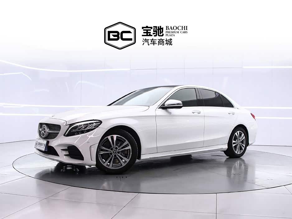 Mercedes-Benz C-Class 1.5 л 2021 г. Белый, пробег 31000 км