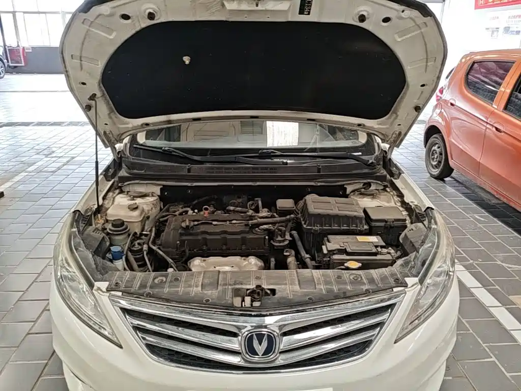 Changan Eado — миниатюра 20