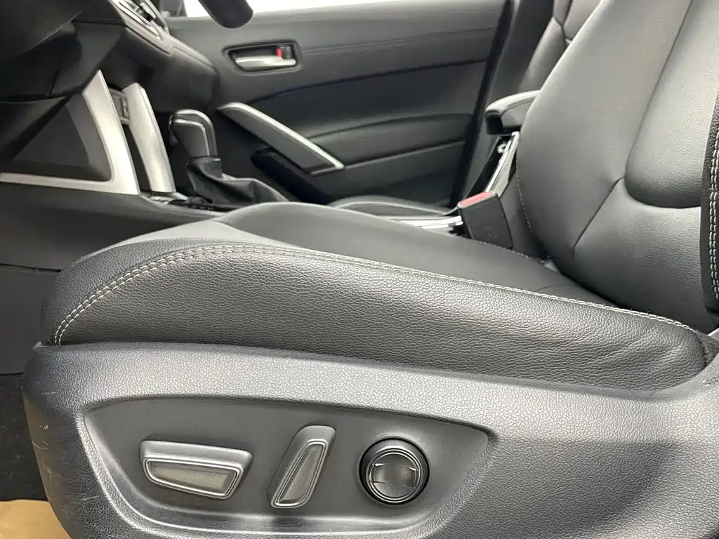 TOYOTA COROLLA SHARP AMPLIFIER