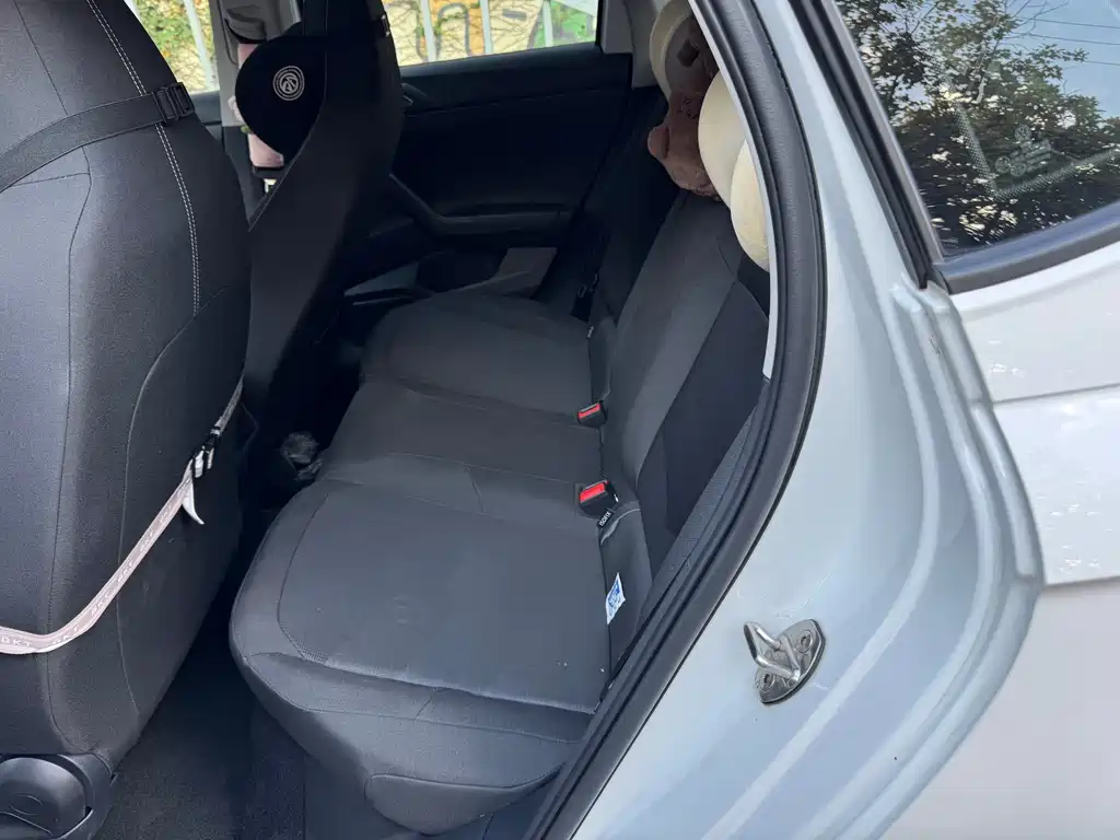 Volkswagen Polo — миниатюра 6
