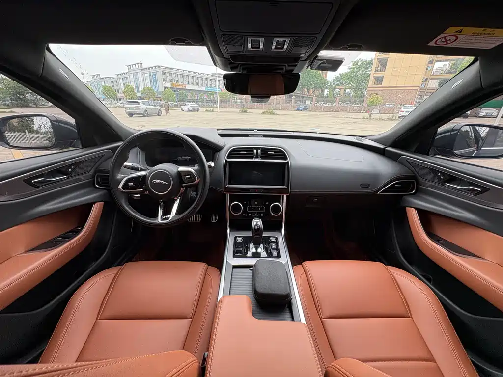 Jaguar XEL 2023 2.0T 250PS R-DYNAMIC S Sport