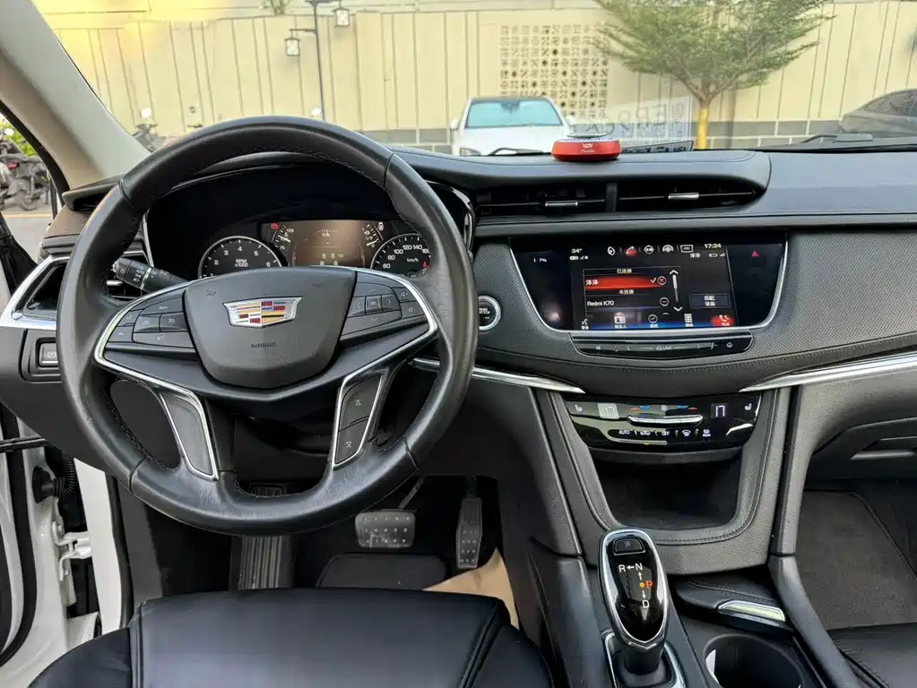 Cadillac XT5 — миниатюра 14
