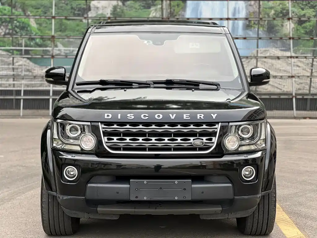 Land Rover Discovery 2015 3.0 SC V6 SE