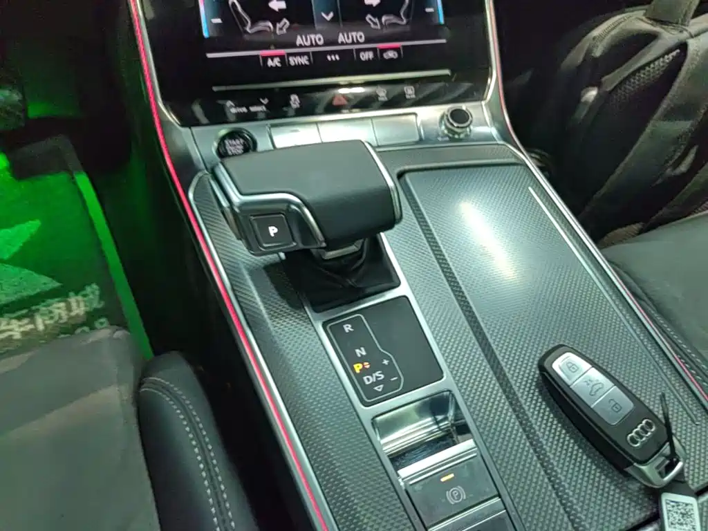 Audi A6L — миниатюра 14