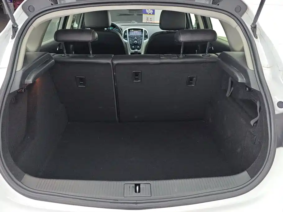 Buick Excelle — миниатюра 4