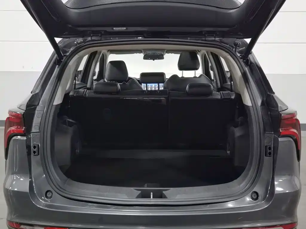 Changan Changan CS75PLUS — миниатюра 16