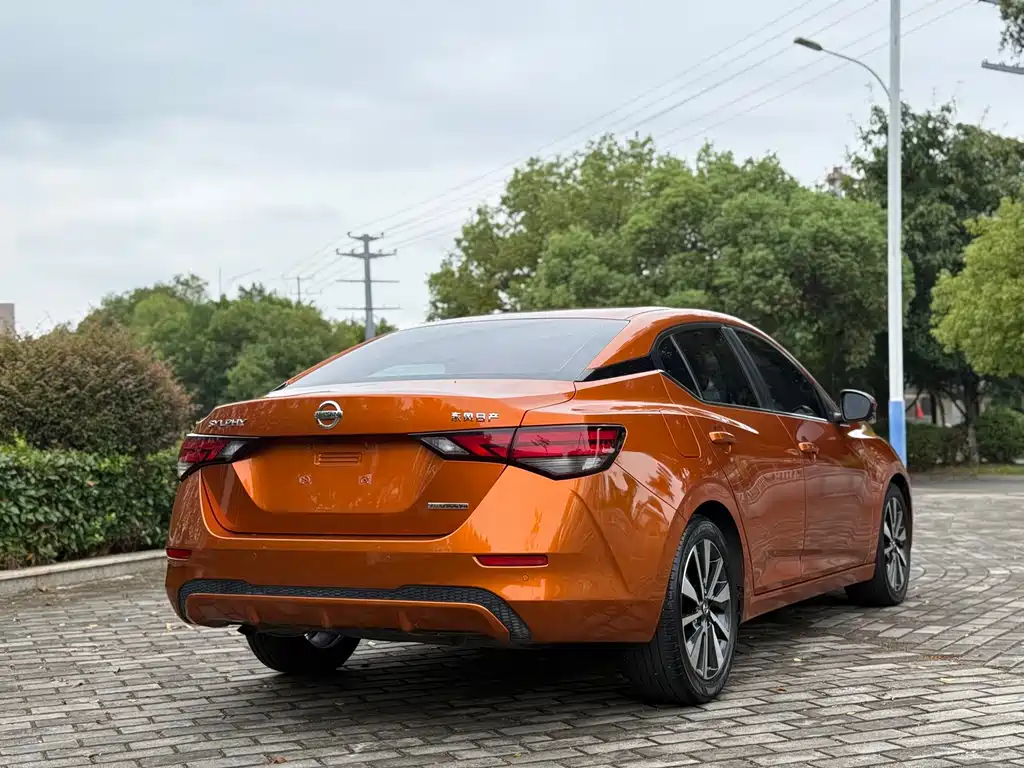 Nissan Sylphy — миниатюра 6