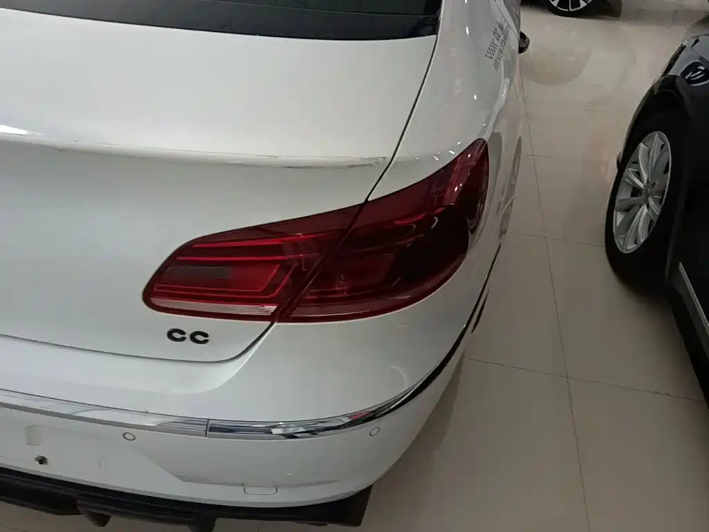 Volkswagen CC — миниатюра 8