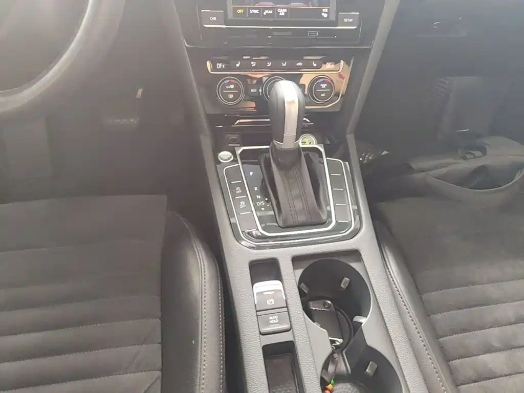 Volkswagen Magotan — миниатюра 14
