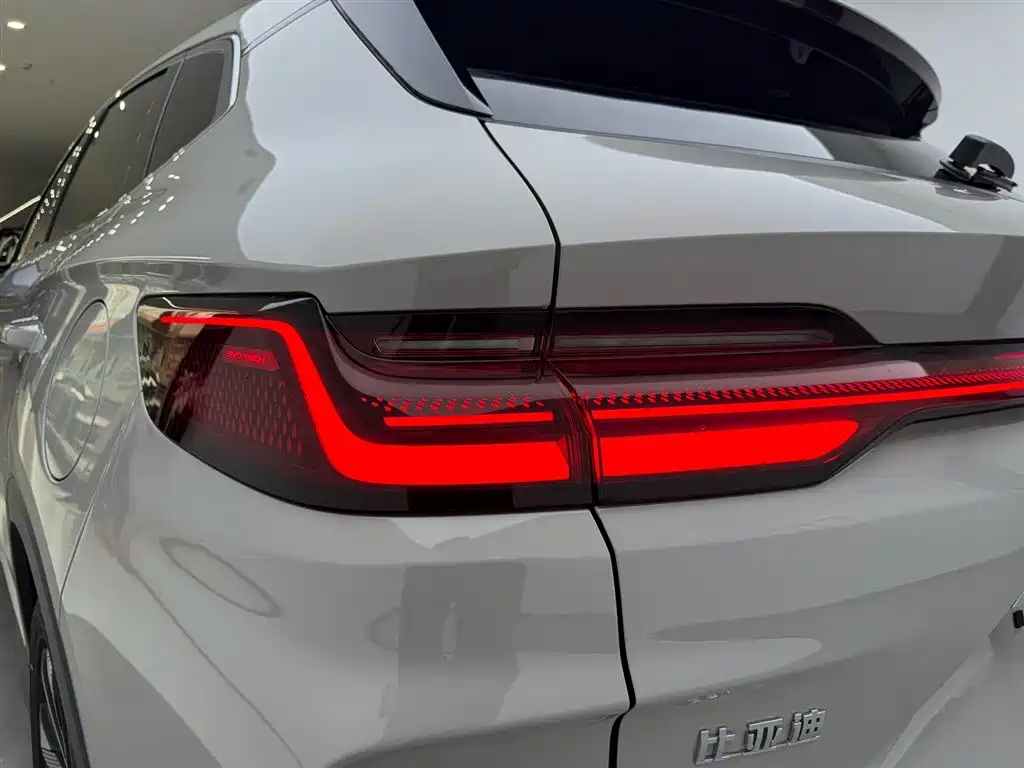 BYD Song Plus PLUS 2025 EV 520km Luxury