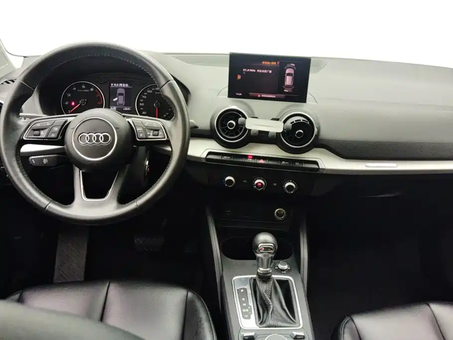 Audi Q2L — миниатюра 12