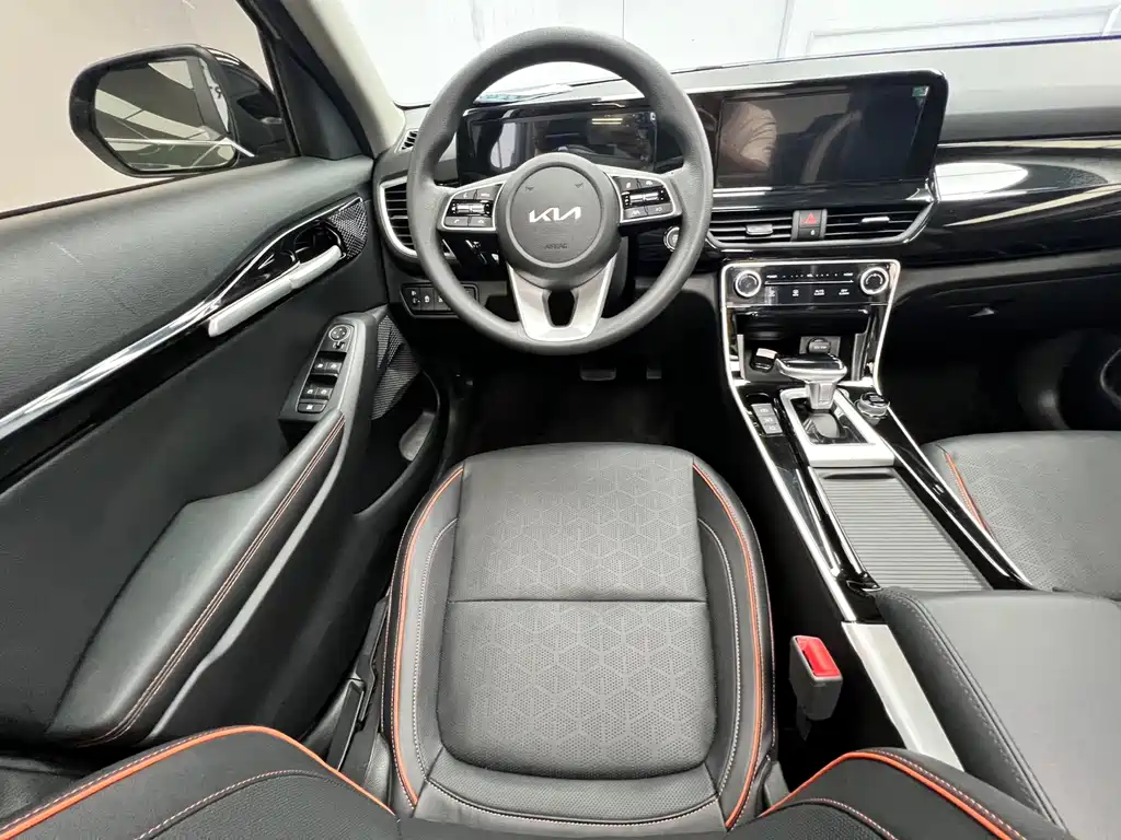 Kia Seltos — миниатюра 9