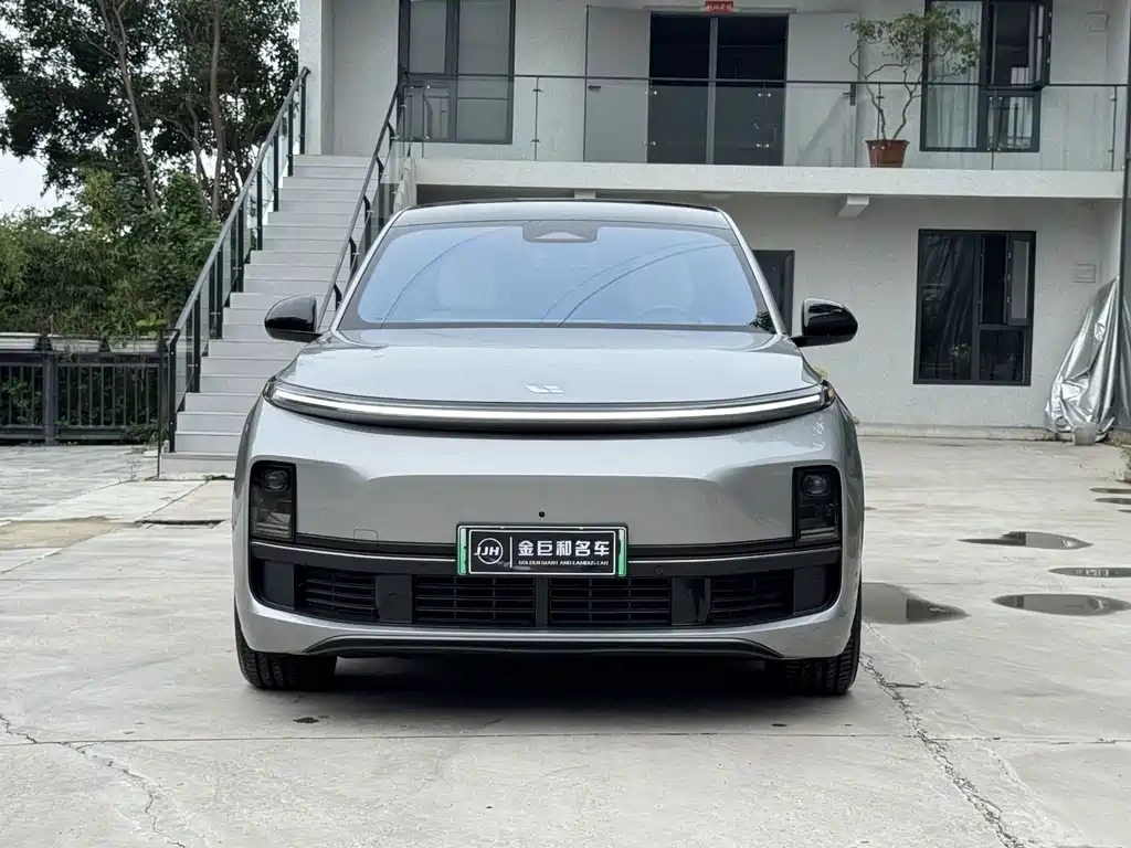 Li Auto Li L8 — миниатюра 2