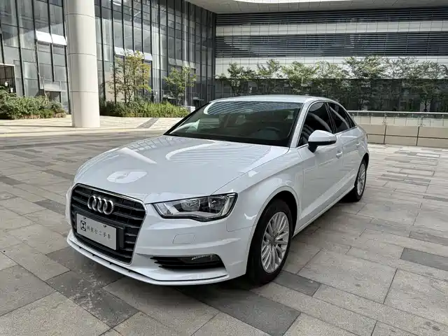 AUDI A3 2017