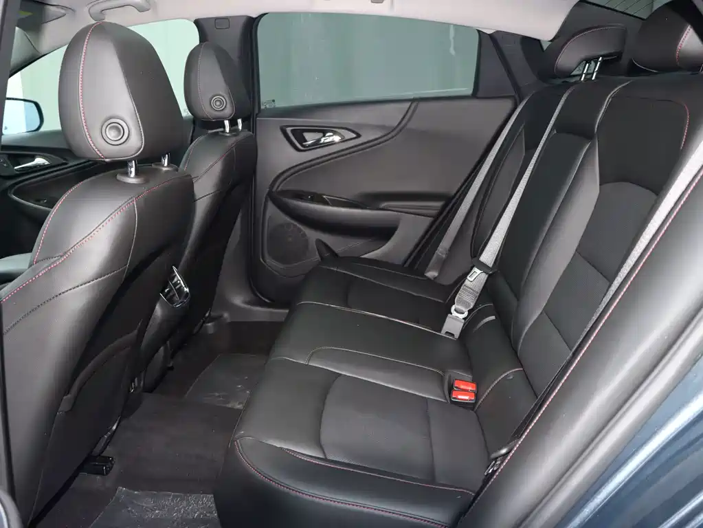 Chevrolet Malibu XL — миниатюра 15