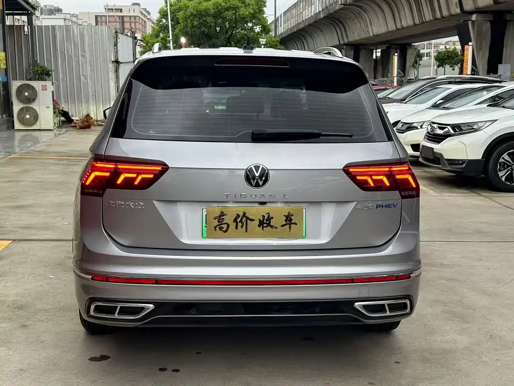 Volkswagen Tiguan L PHEV — миниатюра 3