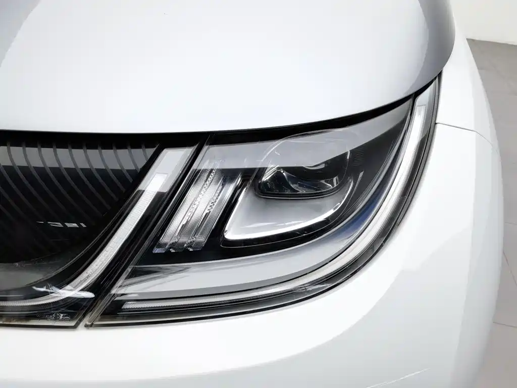 BYD Dolphin — миниатюра 7