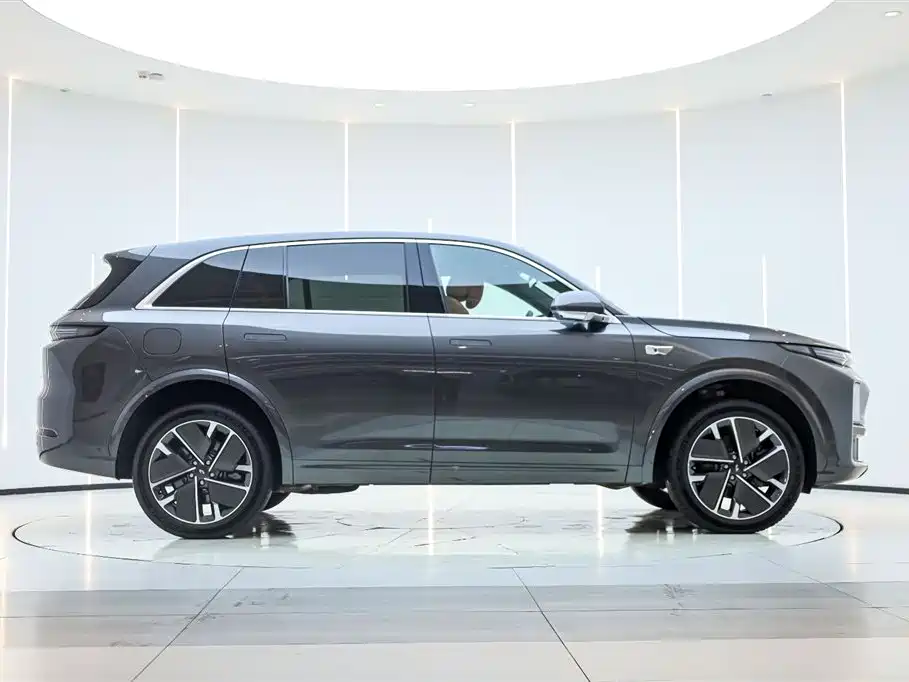 Li Auto IDEAL L7