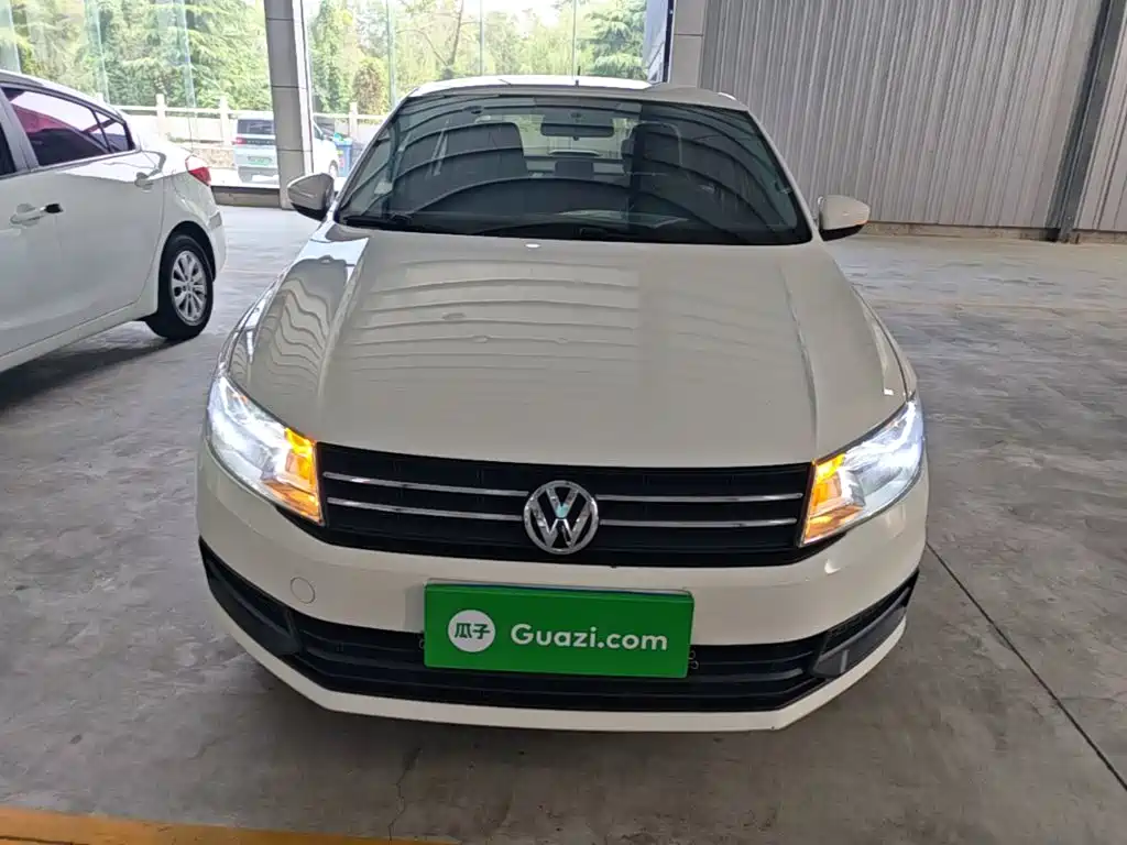 Volkswagen Santana — миниатюра 3