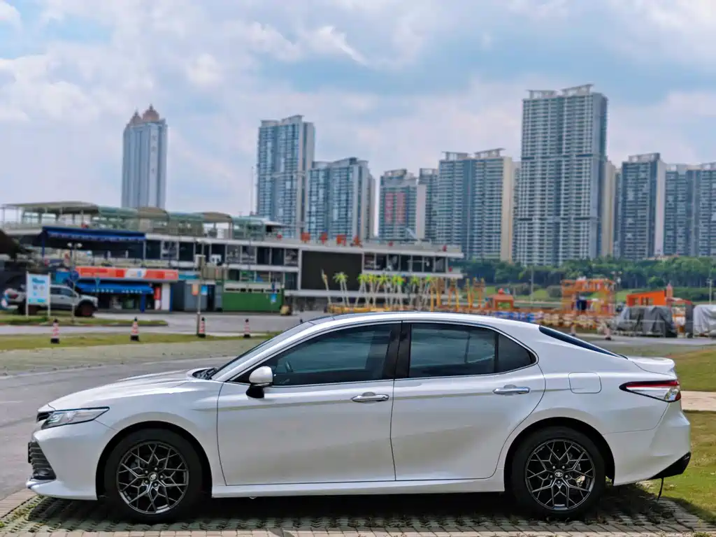 Toyota Camry 2019 2.5G Luxury V