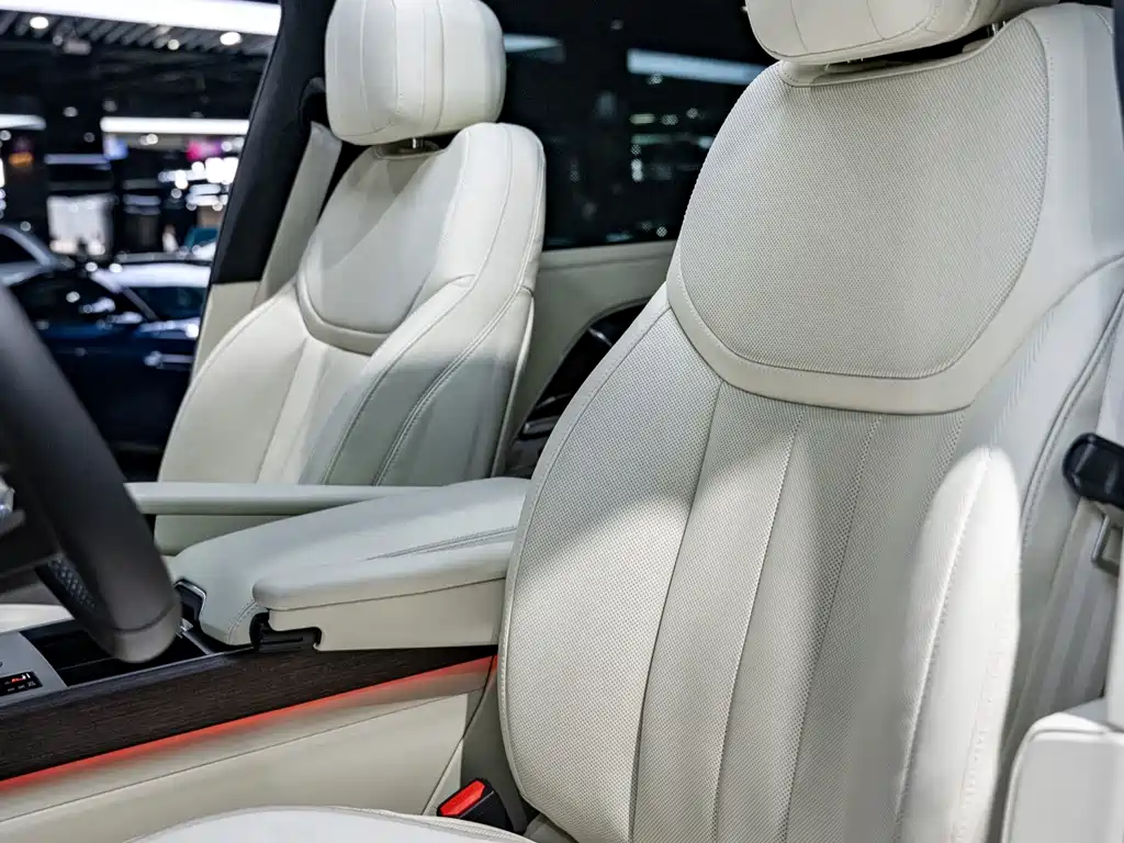 Land Rover Range Rover — миниатюра 10