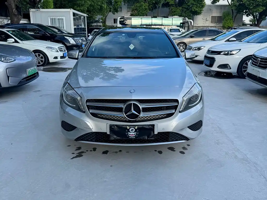 Mercedes-Benz A-Class (Import) — миниатюра 2