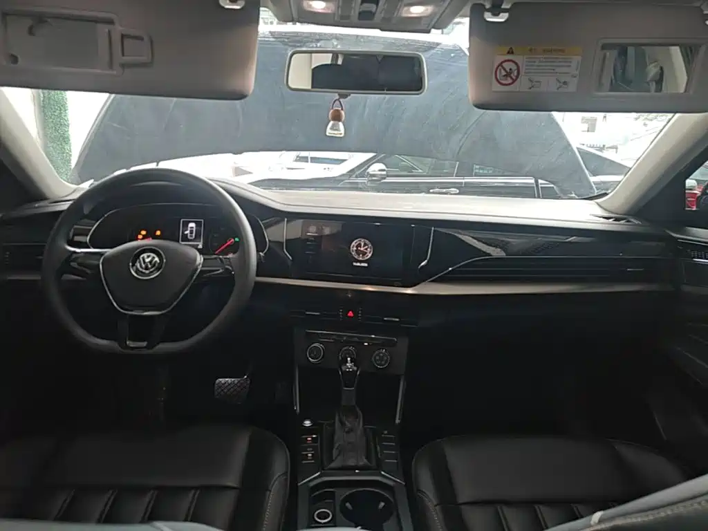 Volkswagen Passat — миниатюра 10