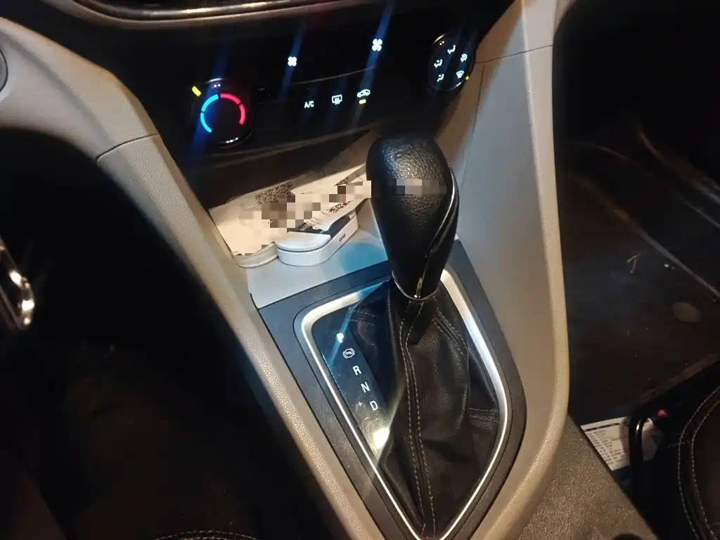 Buick Excelle — миниатюра 15