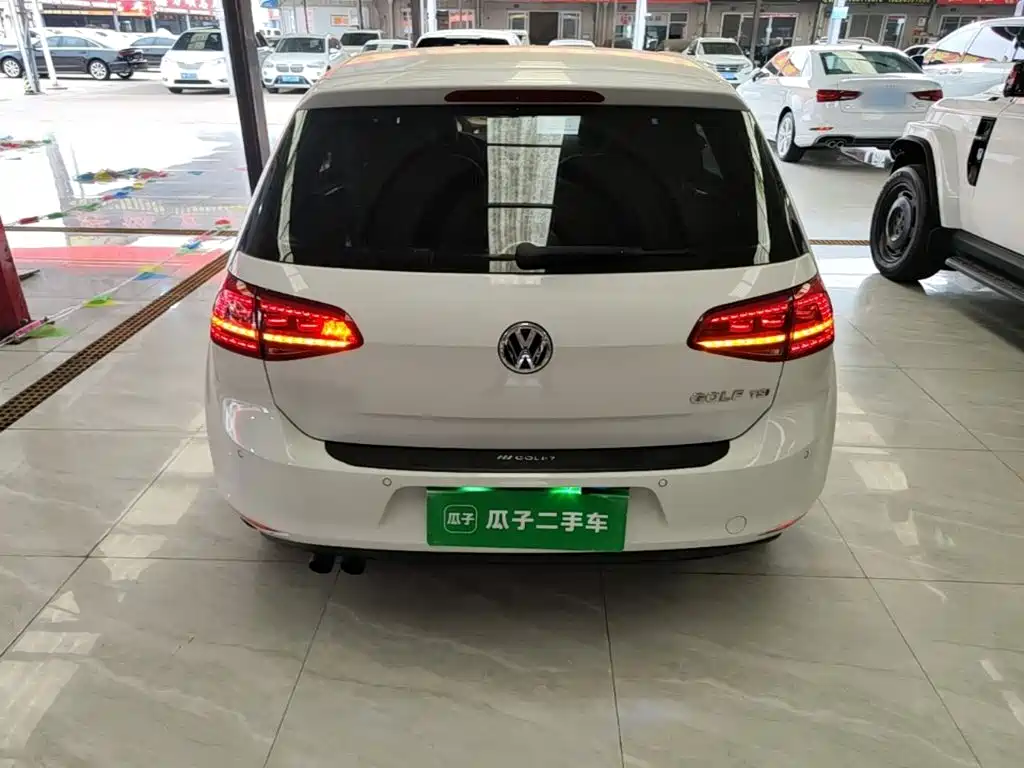 Volkswagen Golf — миниатюра 6