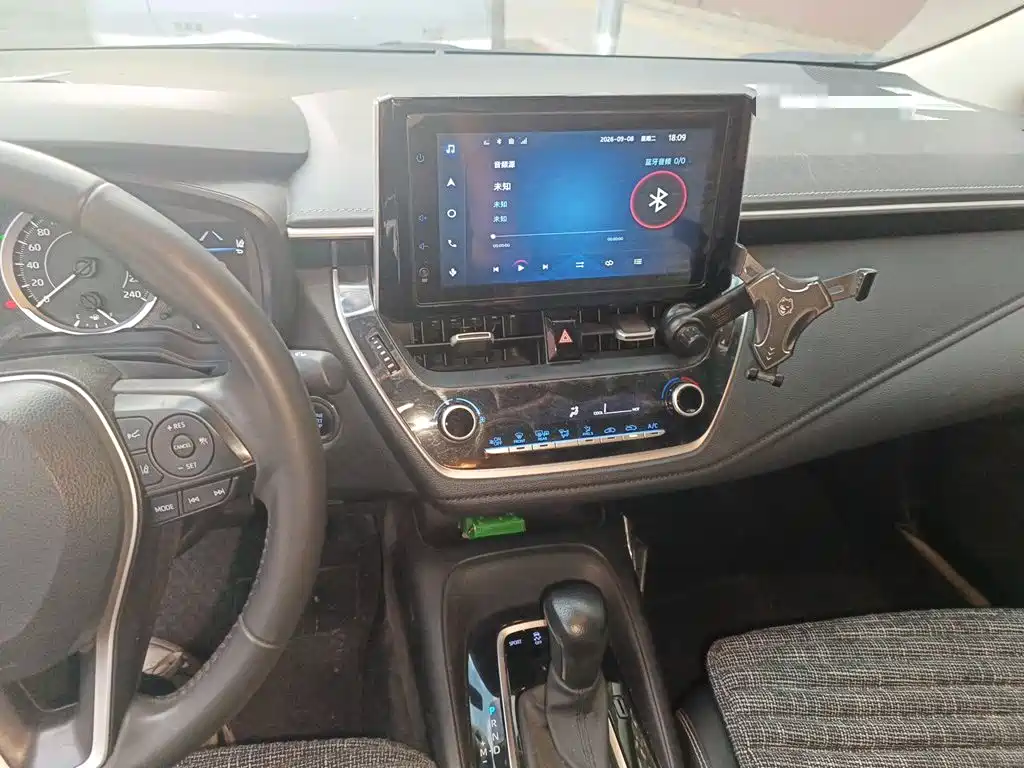 Toyota Corolla — миниатюра 14