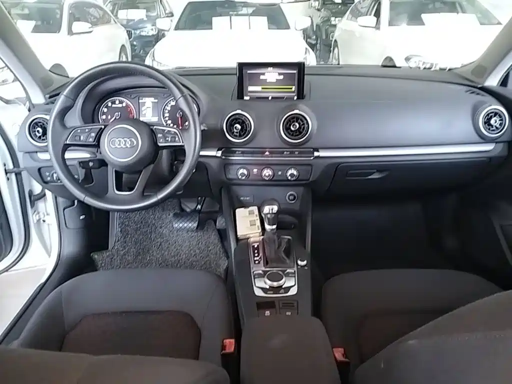 Audi A3 — миниатюра 10