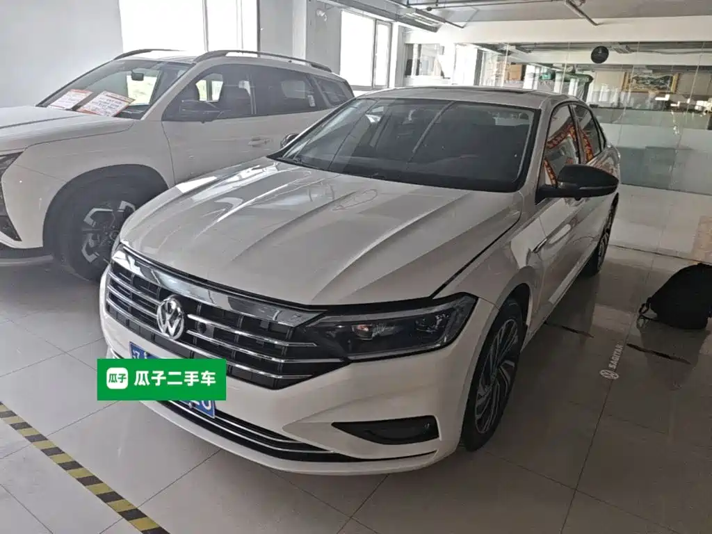 Volkswagen Sagitar — миниатюра 2