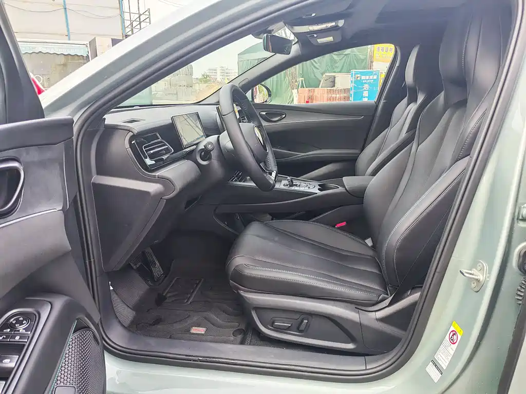 BYD SEAL 06 NEW ENERGY