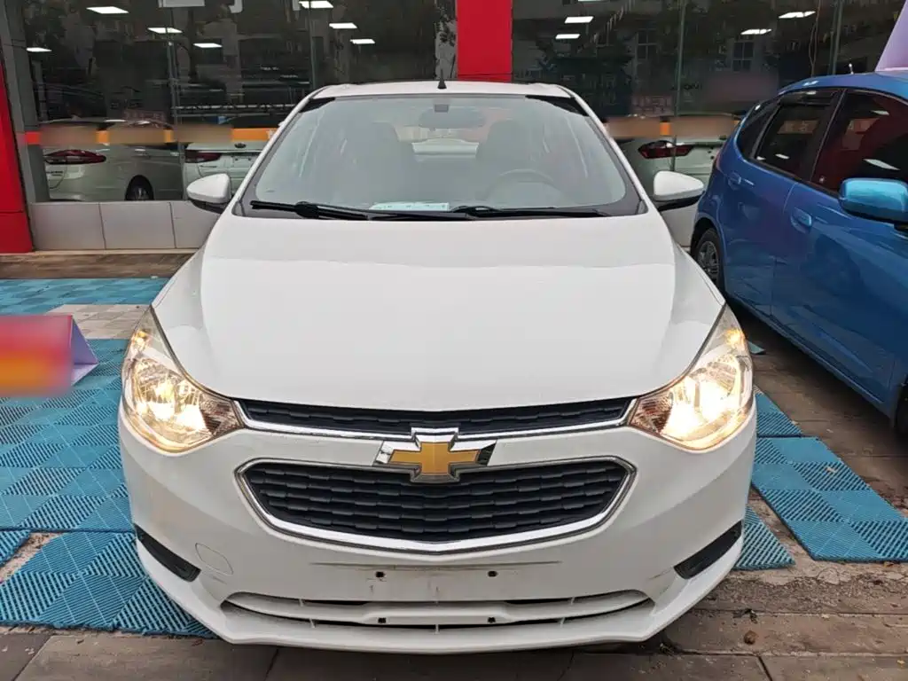 Chevrolet Sail — миниатюра 3