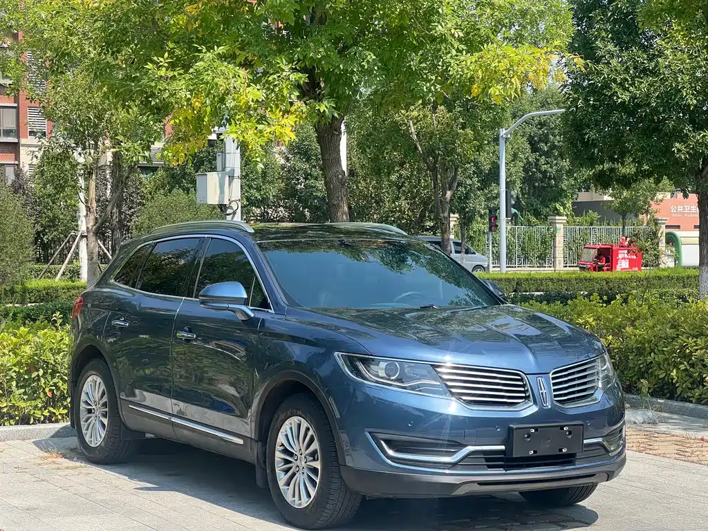 Lincoln MKX — миниатюра 3