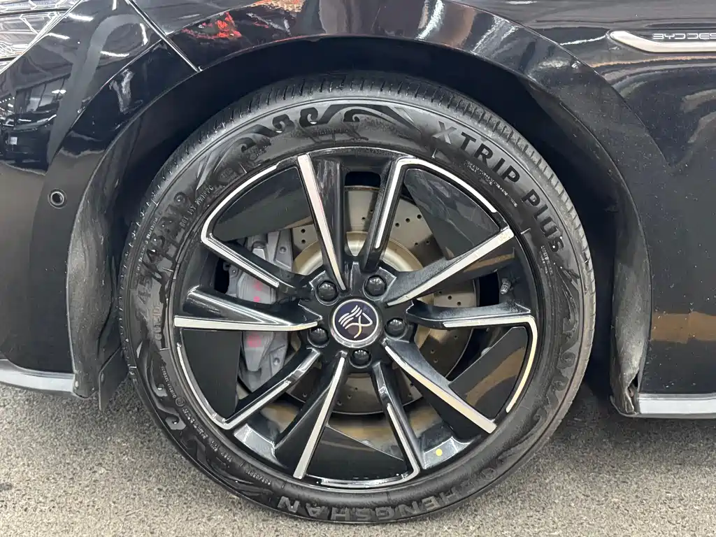 BYD Han — миниатюра 18