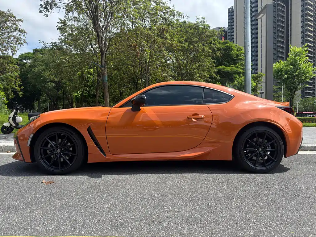 Toyota 86 — миниатюра 4