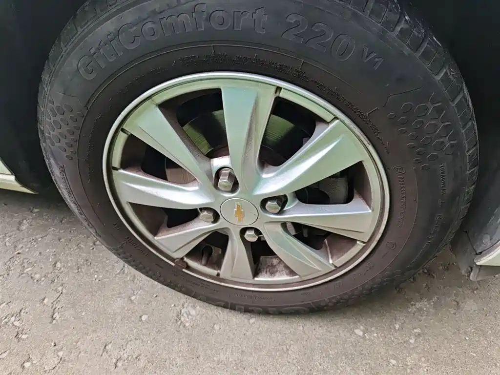 Chevrolet Sail 2018 3 1.3L MT Comfort