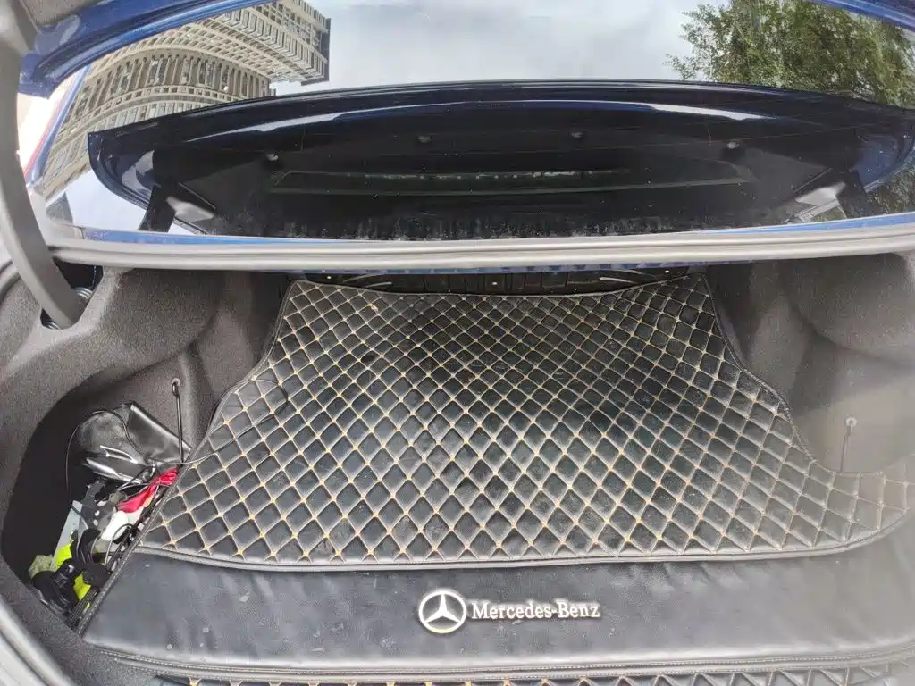 Mercedes-Benz C-Class — миниатюра 20
