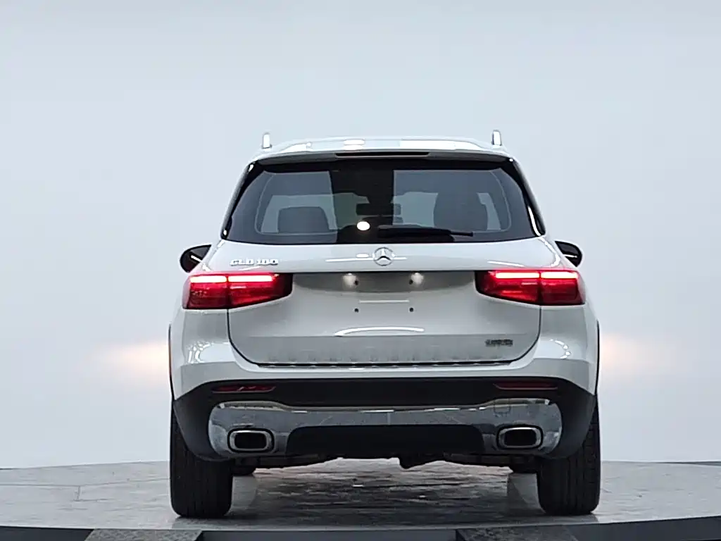 Mercedes-Benz GLB — миниатюра 20