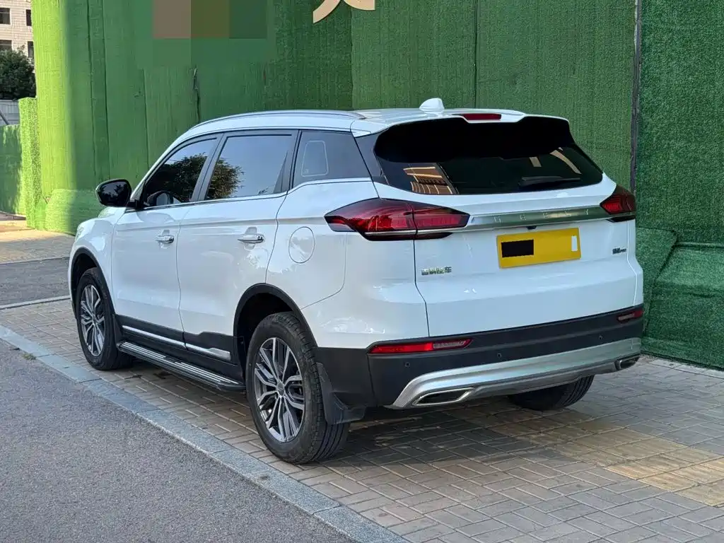 Geely Boyue — миниатюра 16