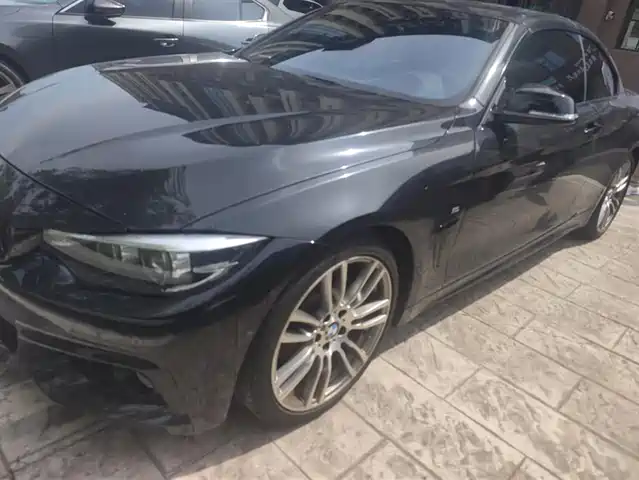BMW  4 SERIES