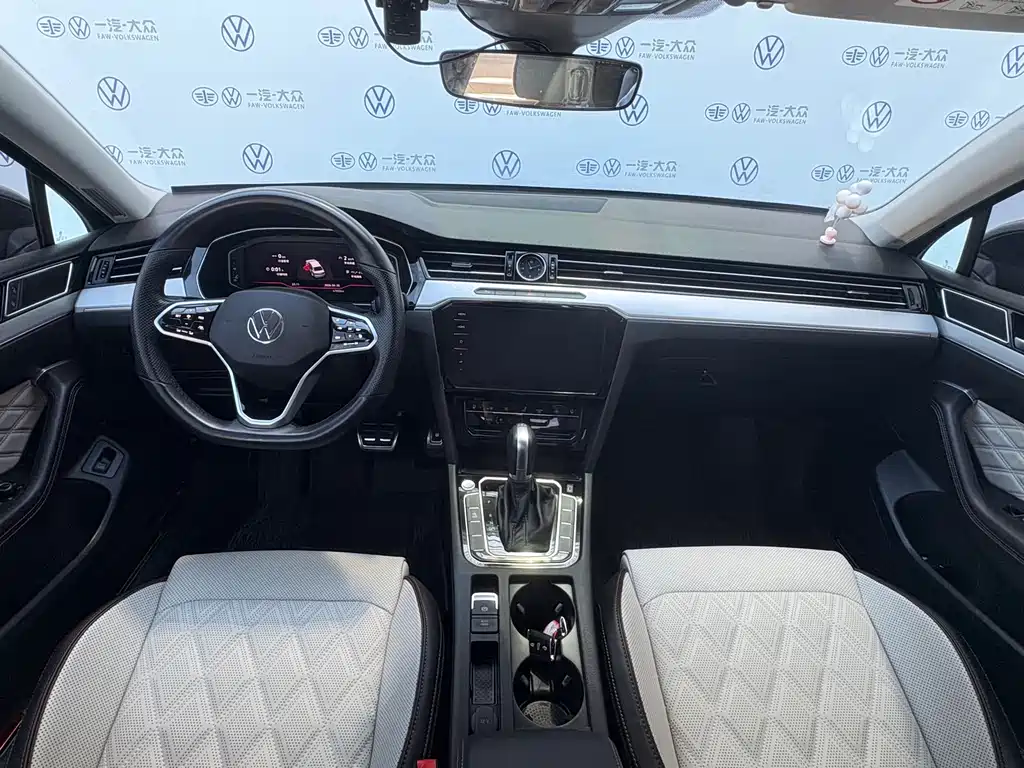 Volkswagen Magotan 2023 200 330TSI DSG Luxury