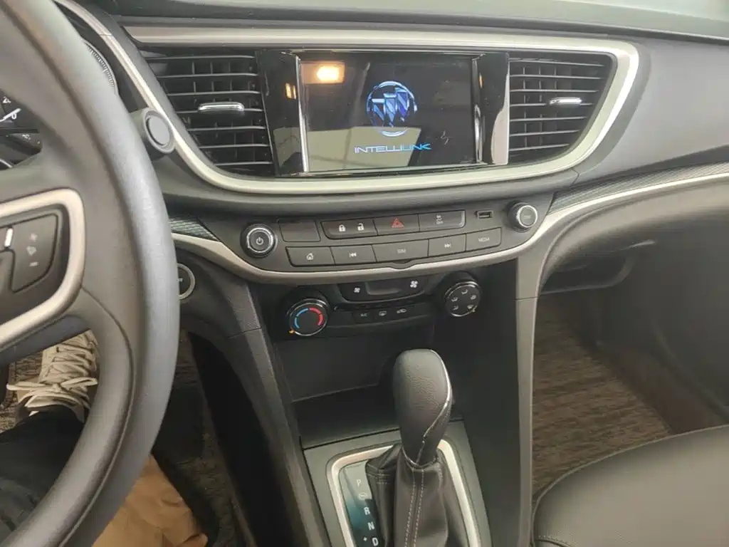 Buick Excelle — миниатюра 13