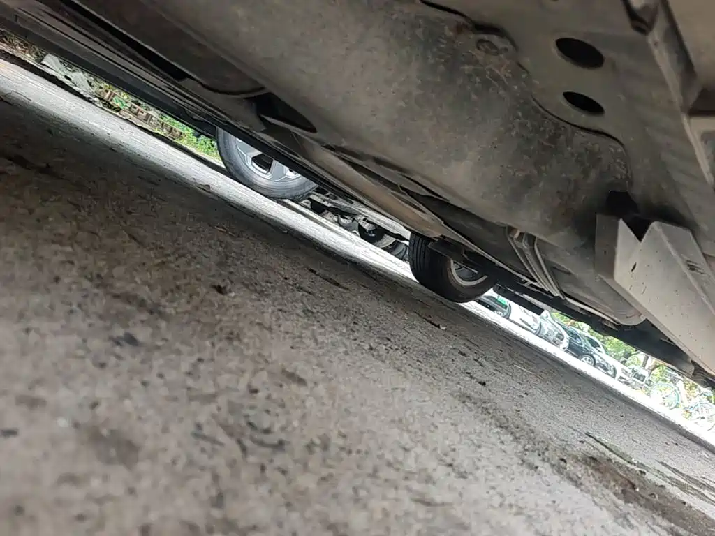 Buick Envision Plus — миниатюра 17