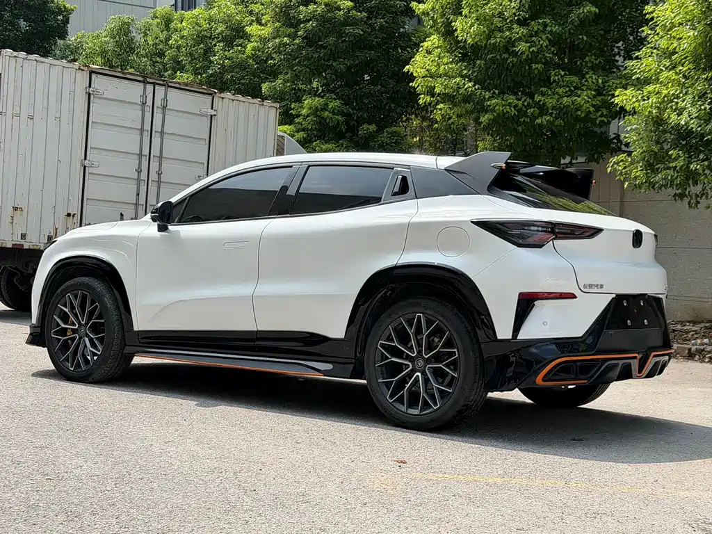 Changan UNI-T — миниатюра 6