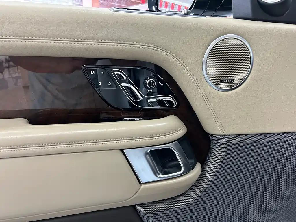 Land Rover Range Rover 2021 3.0 L6