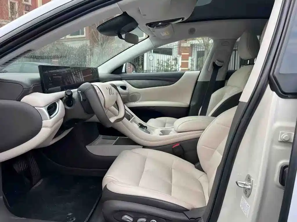 ZHIJI AUTOMOBILE ZHIJI L6