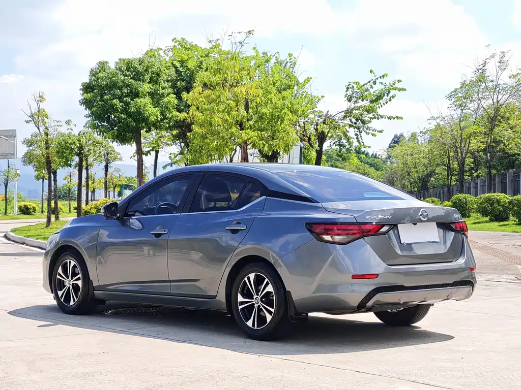 Nissan Sylphy — миниатюра 6